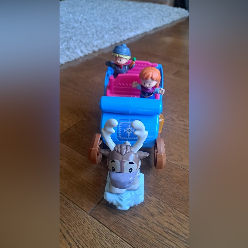 Fisher-Price Little People Disney Frozen
Kristoff's Sleigh Toddler Toy